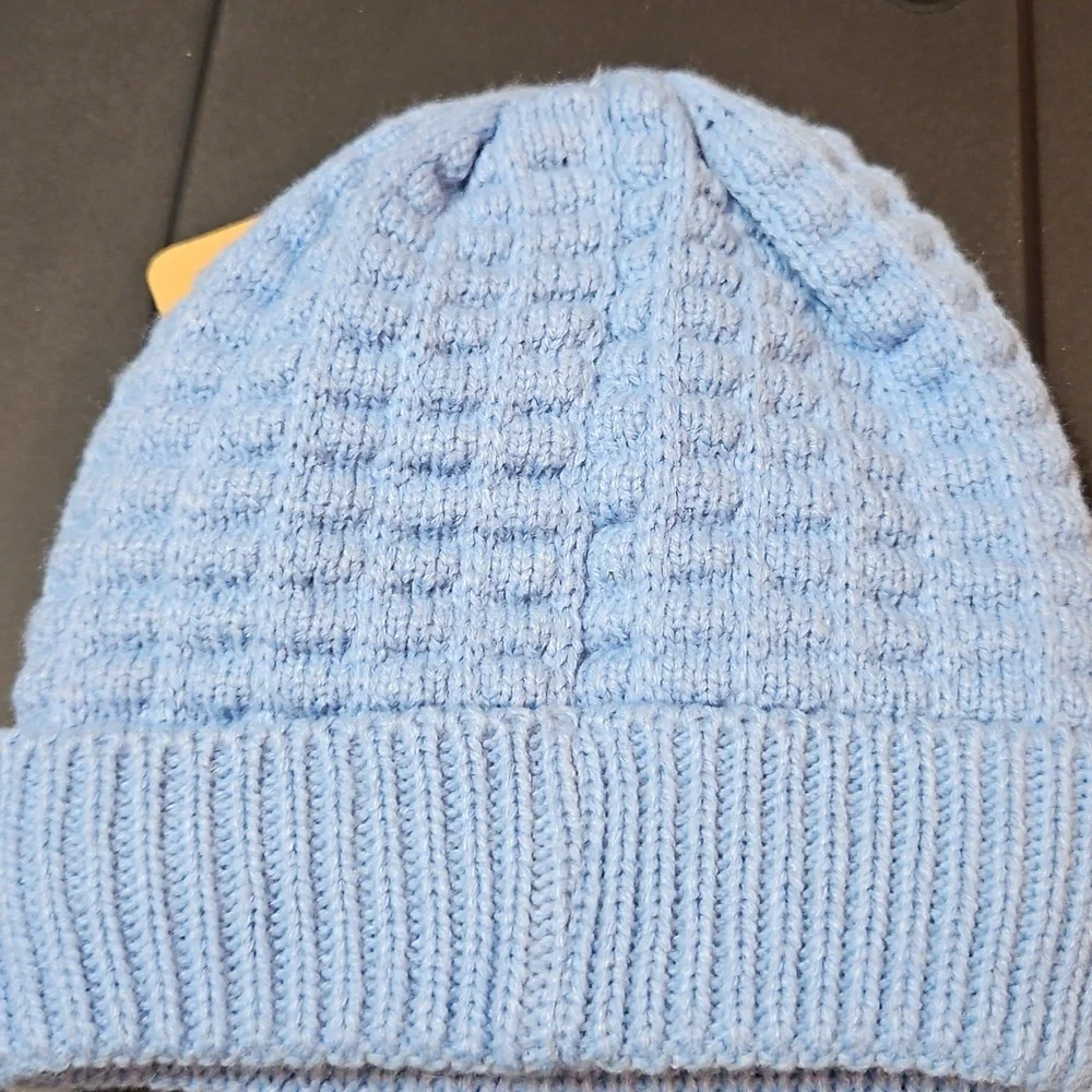 Northeast Outfitters Youth Cozy Cabin Icon Patch Beanie: BLUE/LIGHTNING: NWT: OS